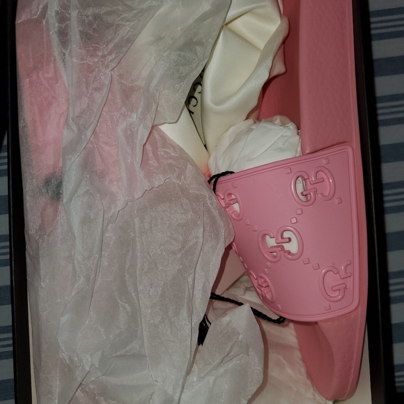 gucci slides - Picture 4 of 5